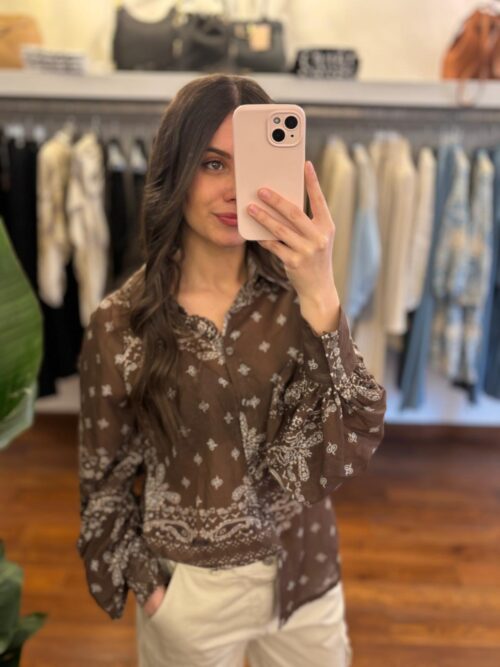 Camicia cioccolato fantasia bandana - immagine 2