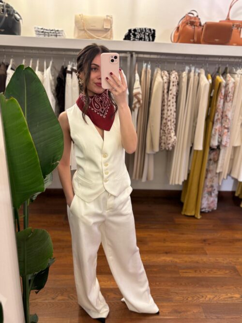 Completo Tailleur con foulard bandana - immagine 2